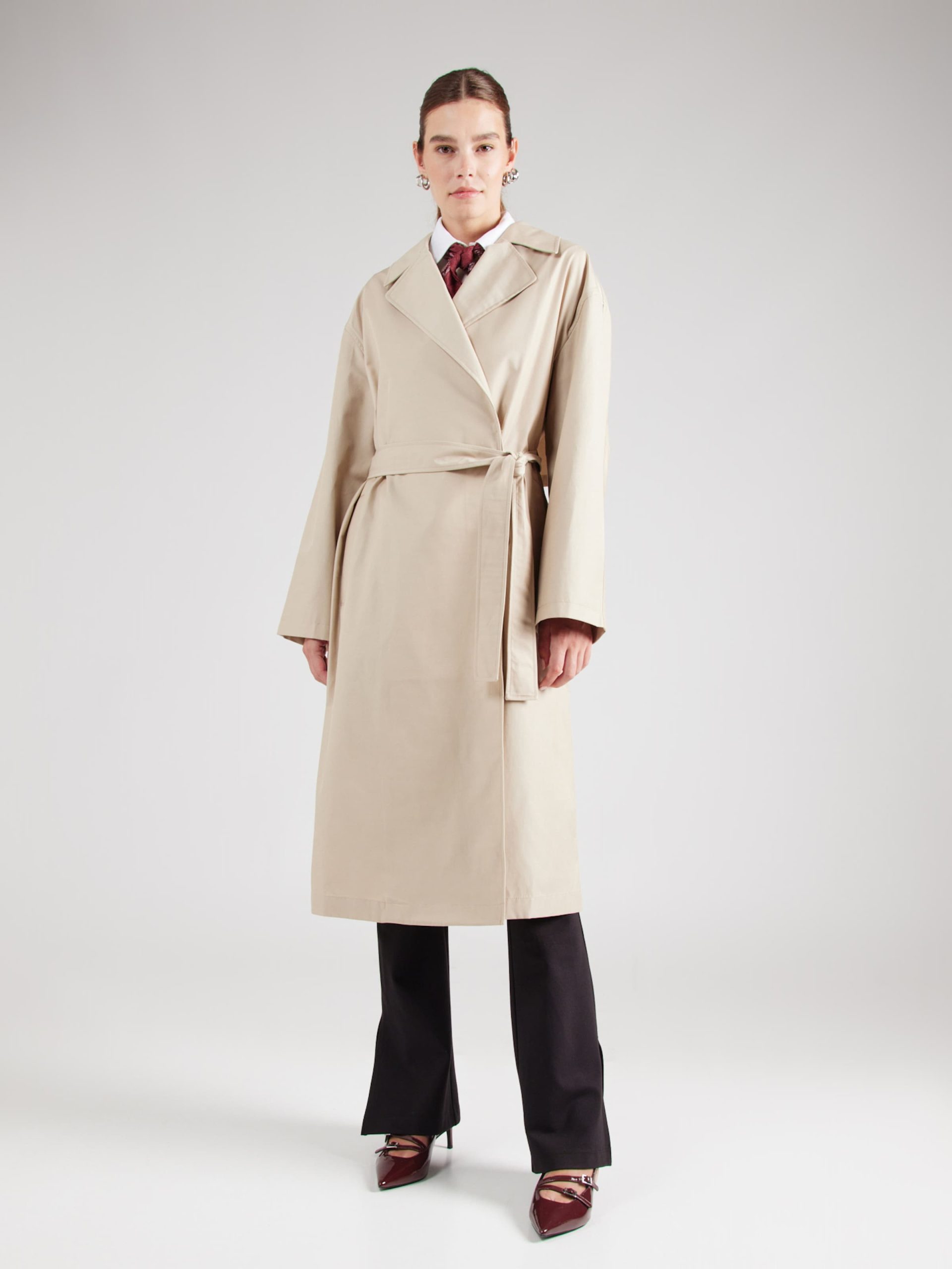abrigo-beige-mujer-437jcr-1.jpg