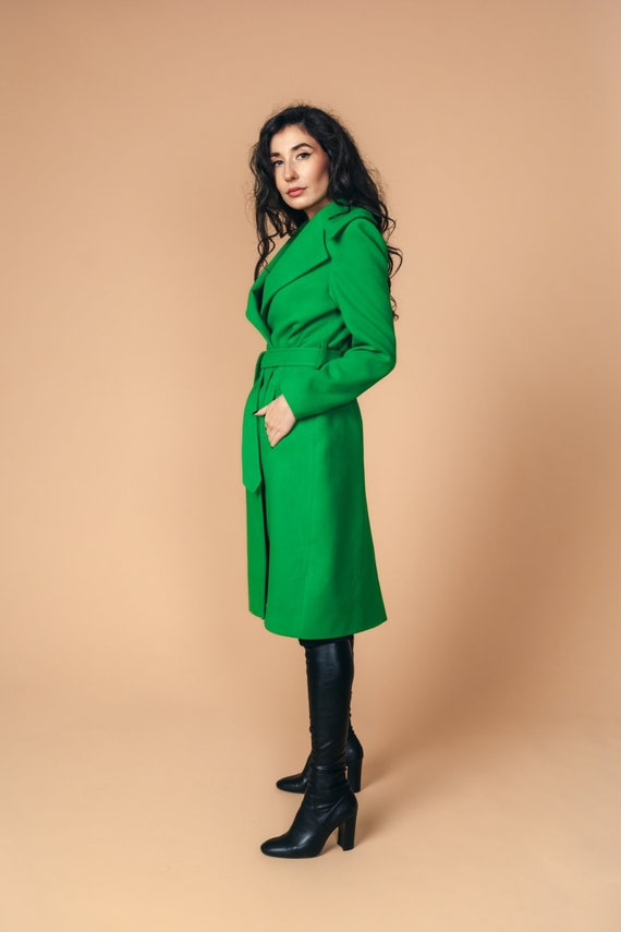 abrigo-verde-mujer-935ssu-1.jpg